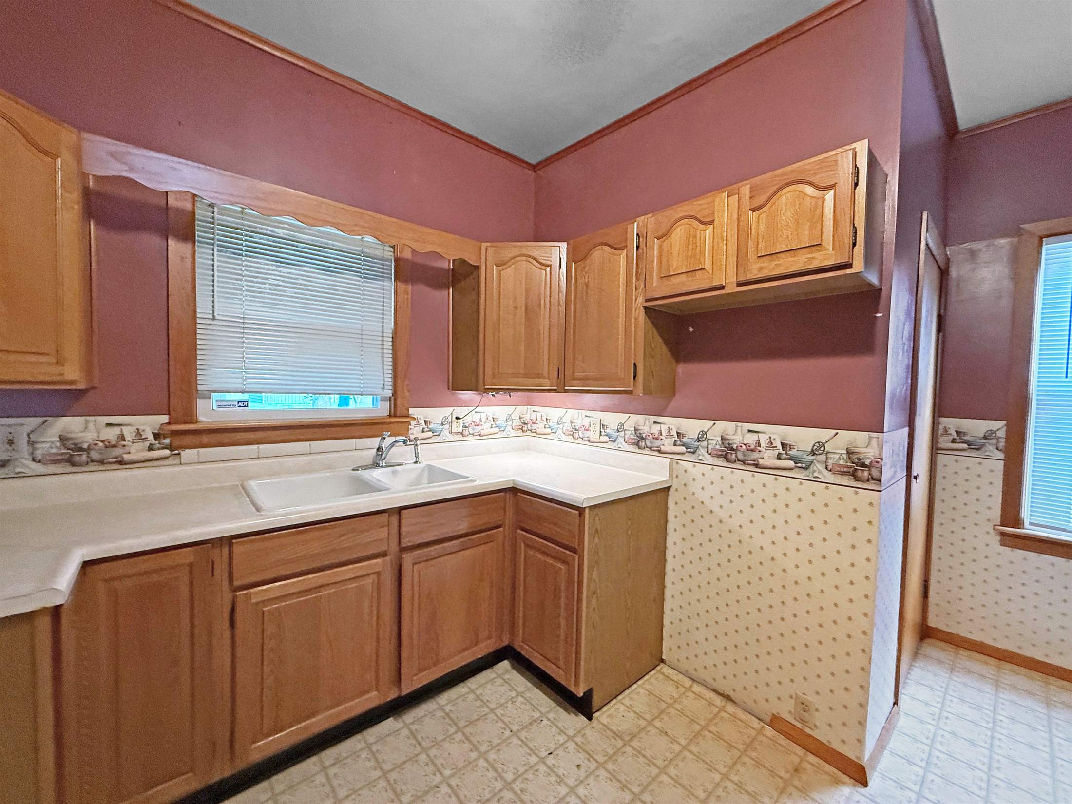 1835 N 12th St, Terre Haute, IN 47804