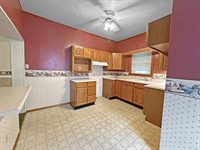 1835 N 12th St, Terre Haute, IN 47804