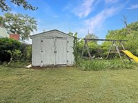 1835 N 12th St, Terre Haute, IN 47804