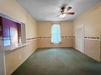 1835 N 12th St, Terre Haute, IN 47804