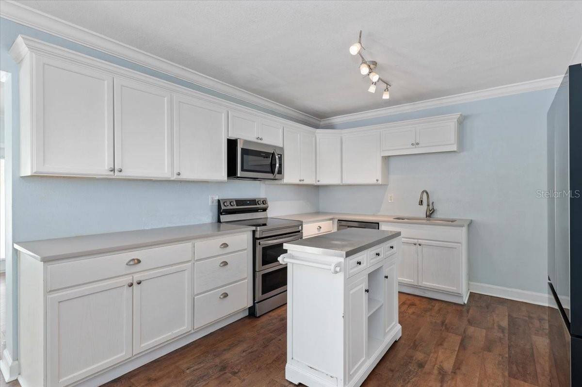 3402 15TH Avenue West, Bradenton, FL 34205