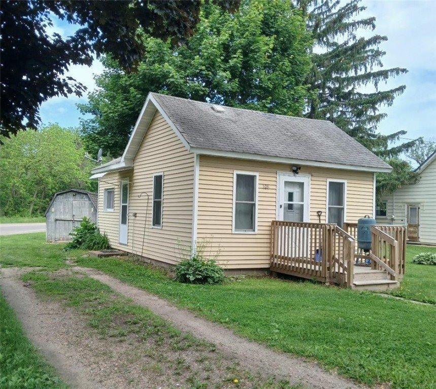 106 North Highway Street, Augusta, WI 54722