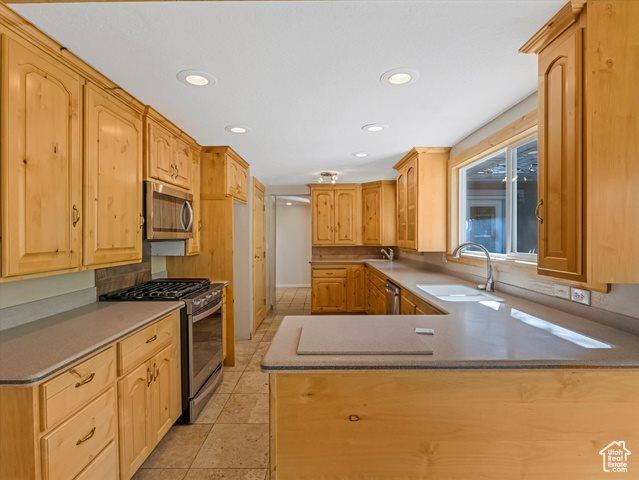 3006 Indian Hills Dr, Provo, UT 84604