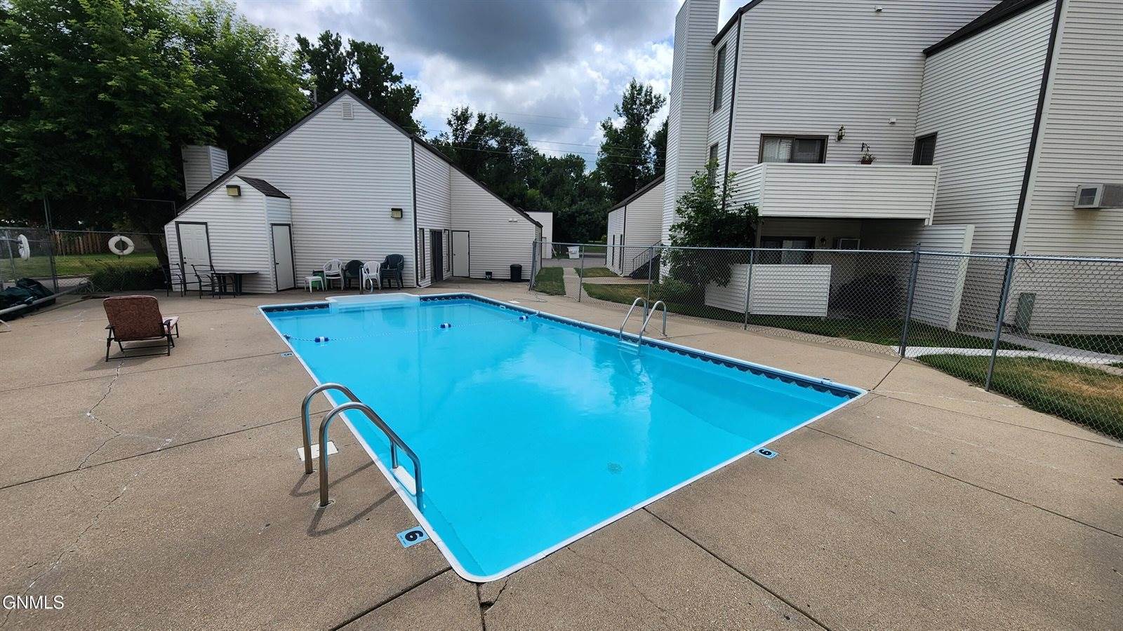 1101 Jefferson Avenue, Bismarck, ND 58504