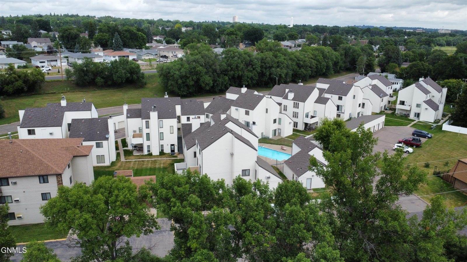 1101 Jefferson Avenue, Bismarck, ND 58504