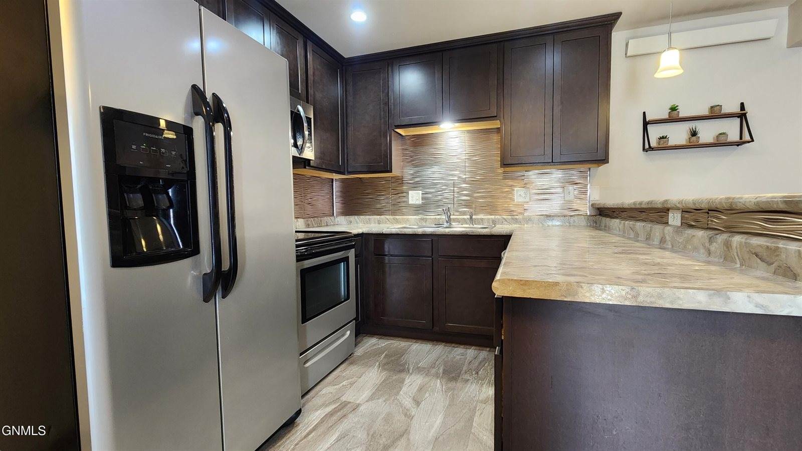 1101 Jefferson Avenue, Bismarck, ND 58504