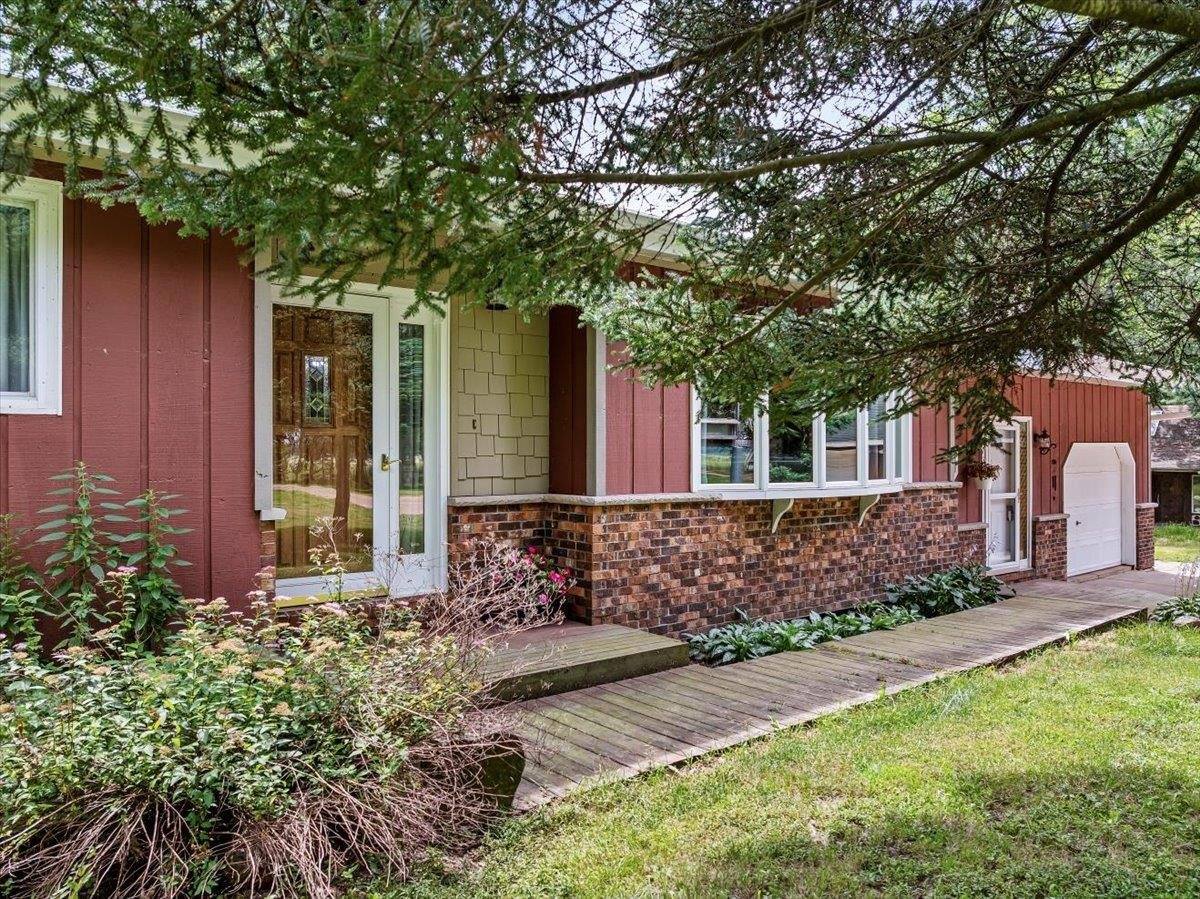 103735 Hayward Road, Spencer, WI 54479