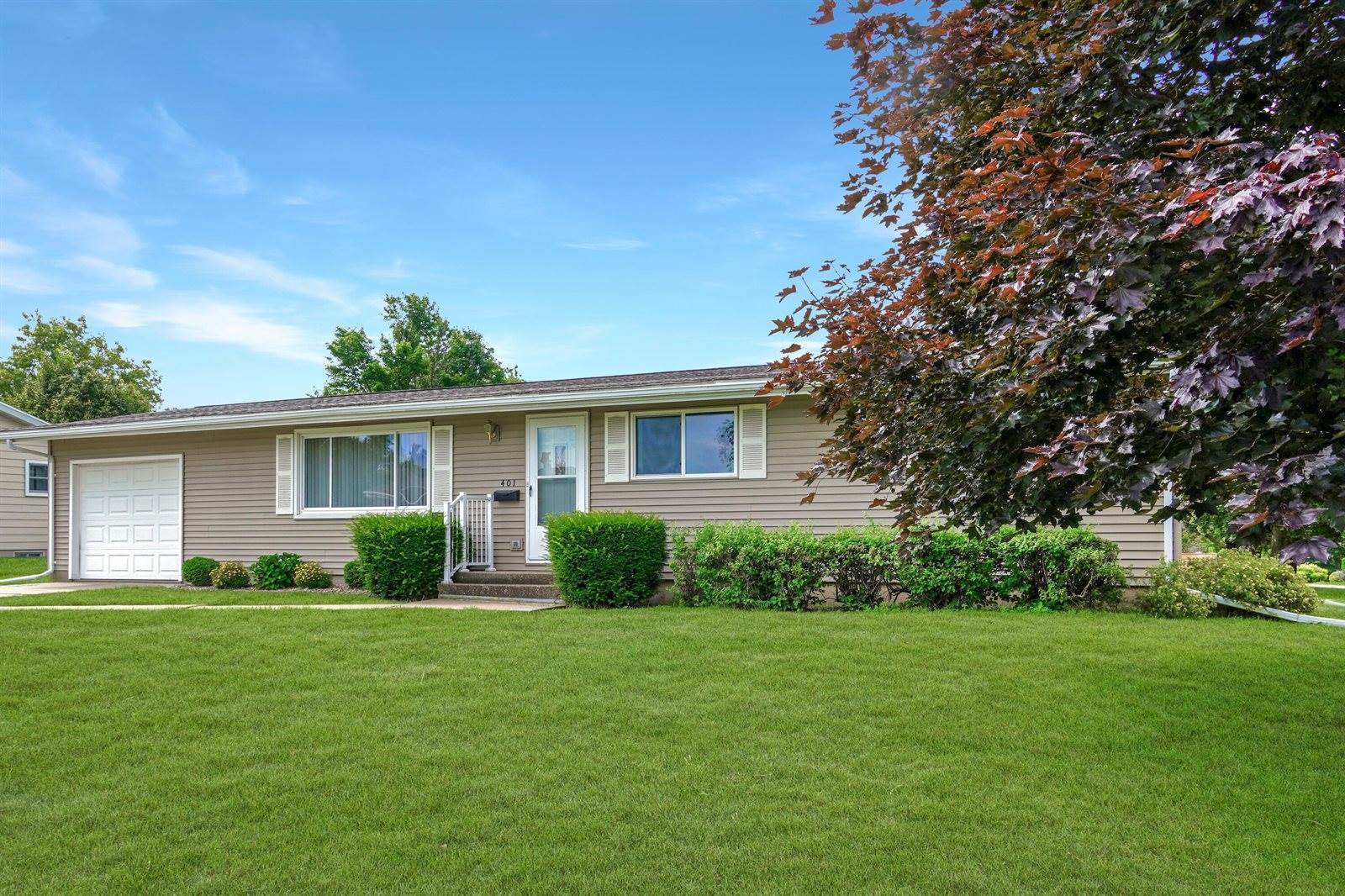 401 Sherry Ln, Viroqua, WI 54665