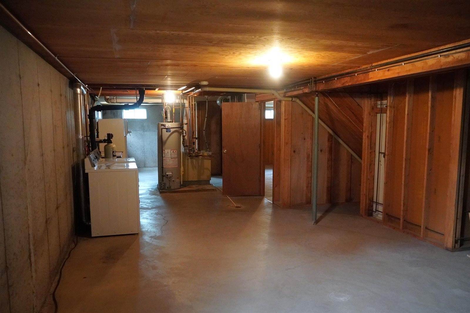 401 Sherry Ln, Viroqua, WI 54665