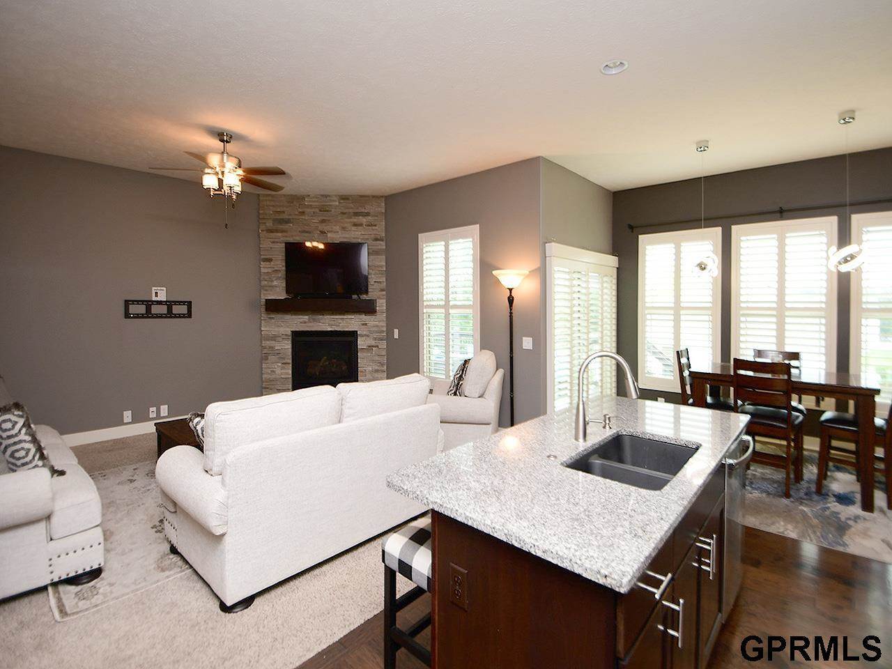 2631 North 165th Avenue, Omaha, NE 68116