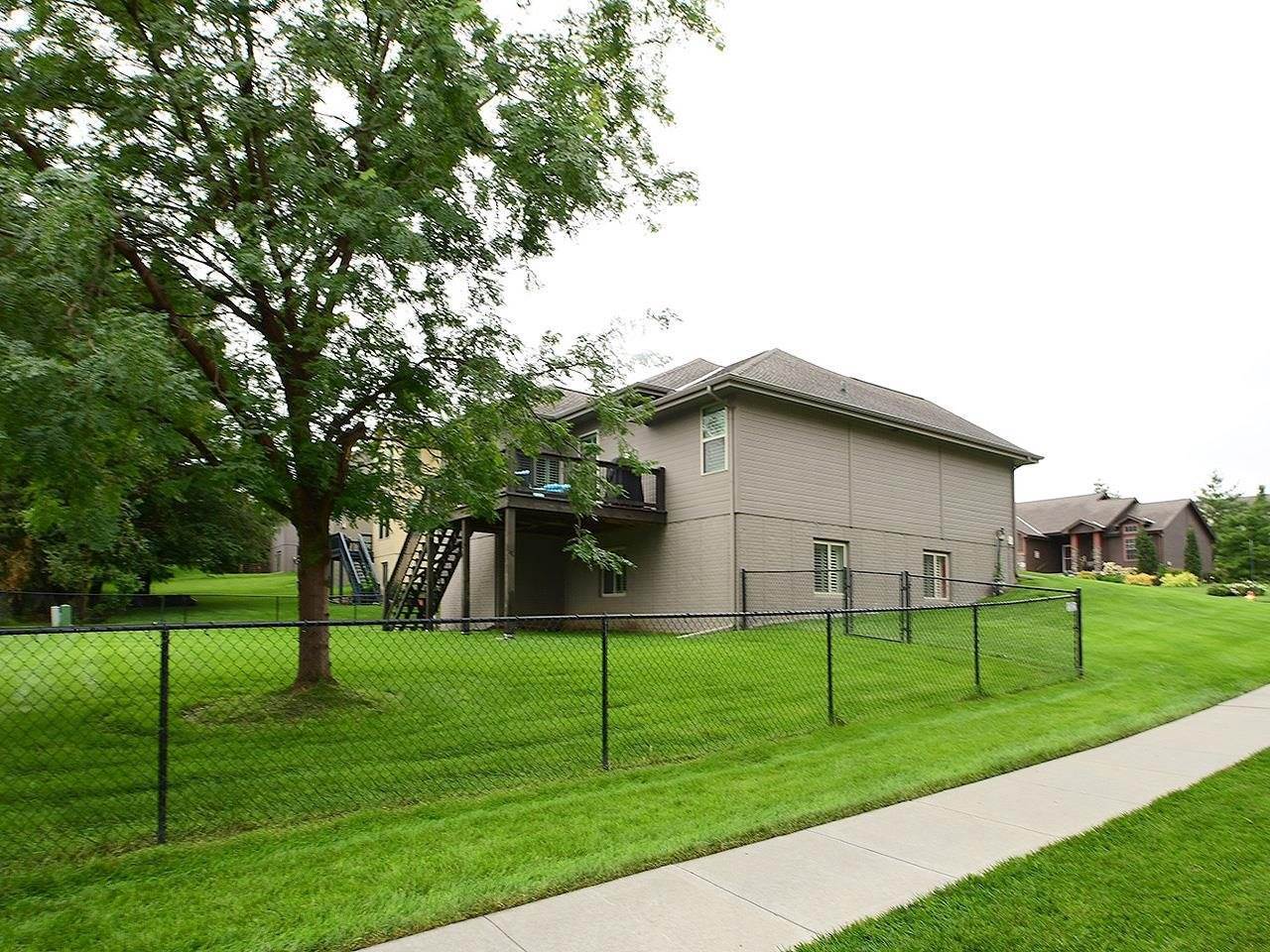 2631 North 165th Avenue, Omaha, NE 68116