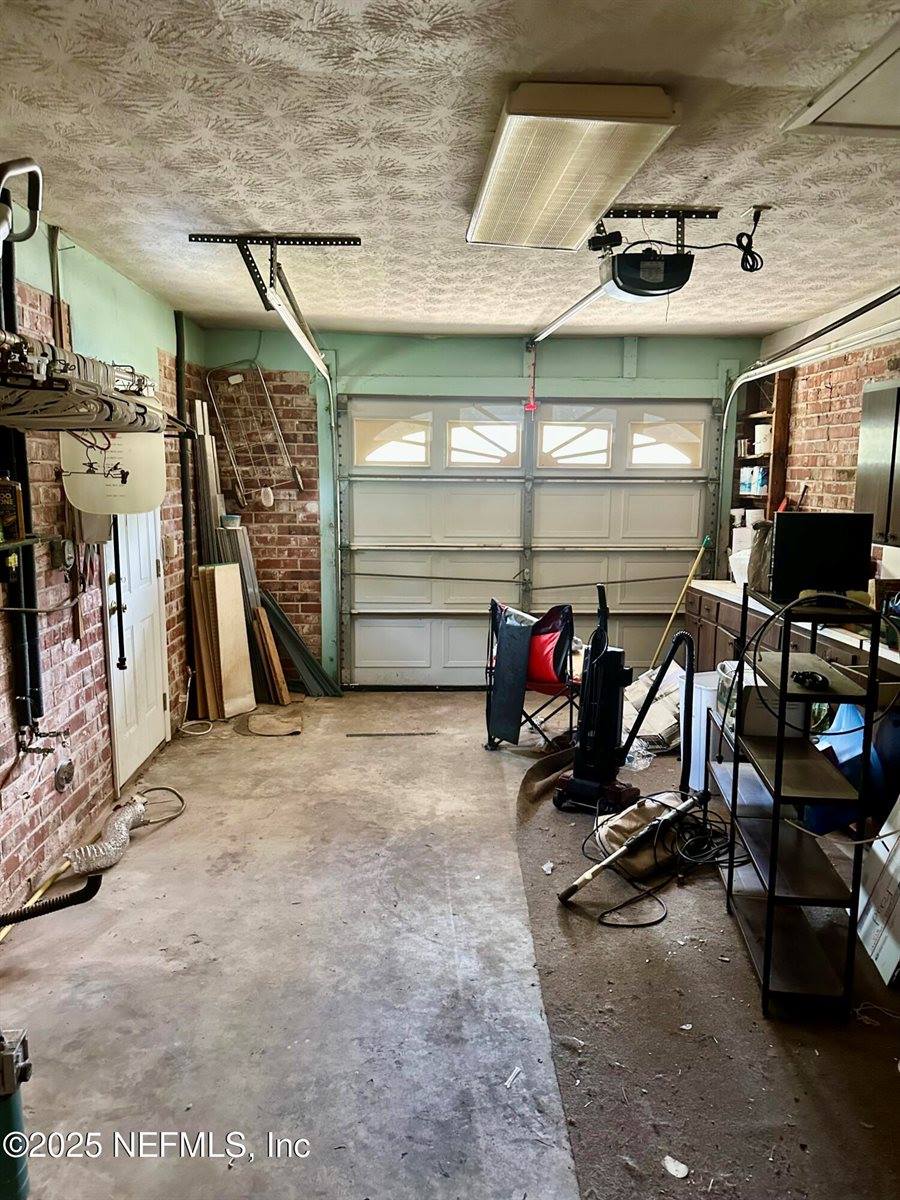 5222 Robert Scott Drive North, Jacksonville, FL 32207