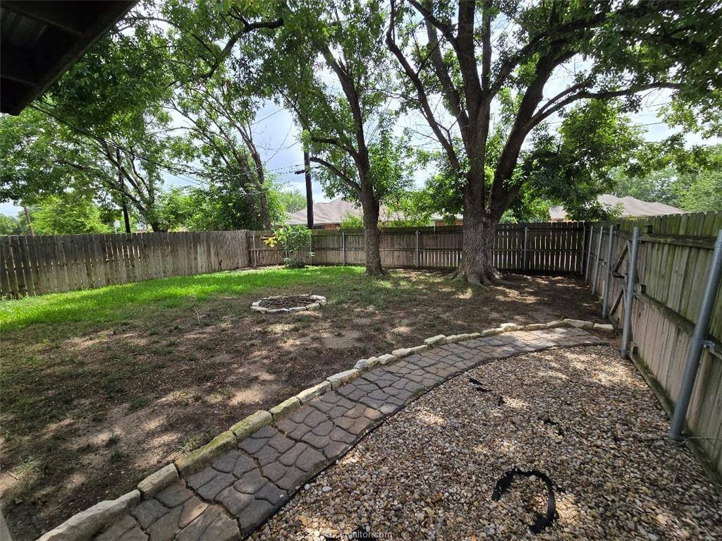 1610 Luza Street, Bryan, TX 77802