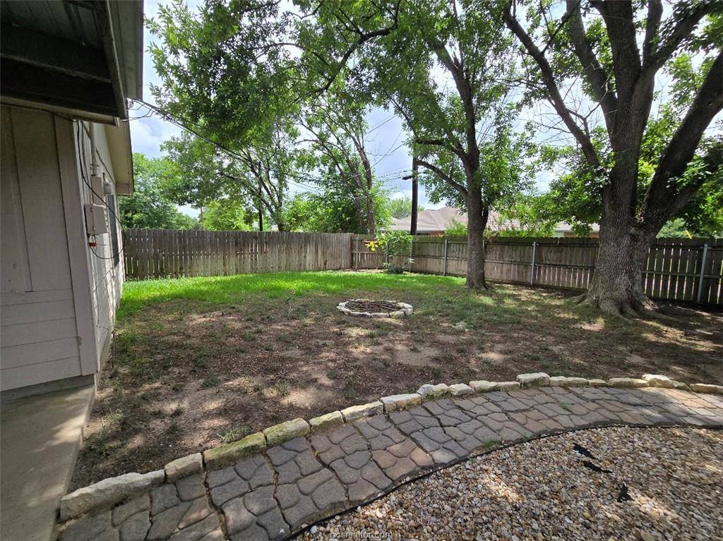 1610 Luza Street, Bryan, TX 77802