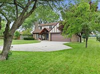 1109 Weister Court, Marshfield, WI 54449