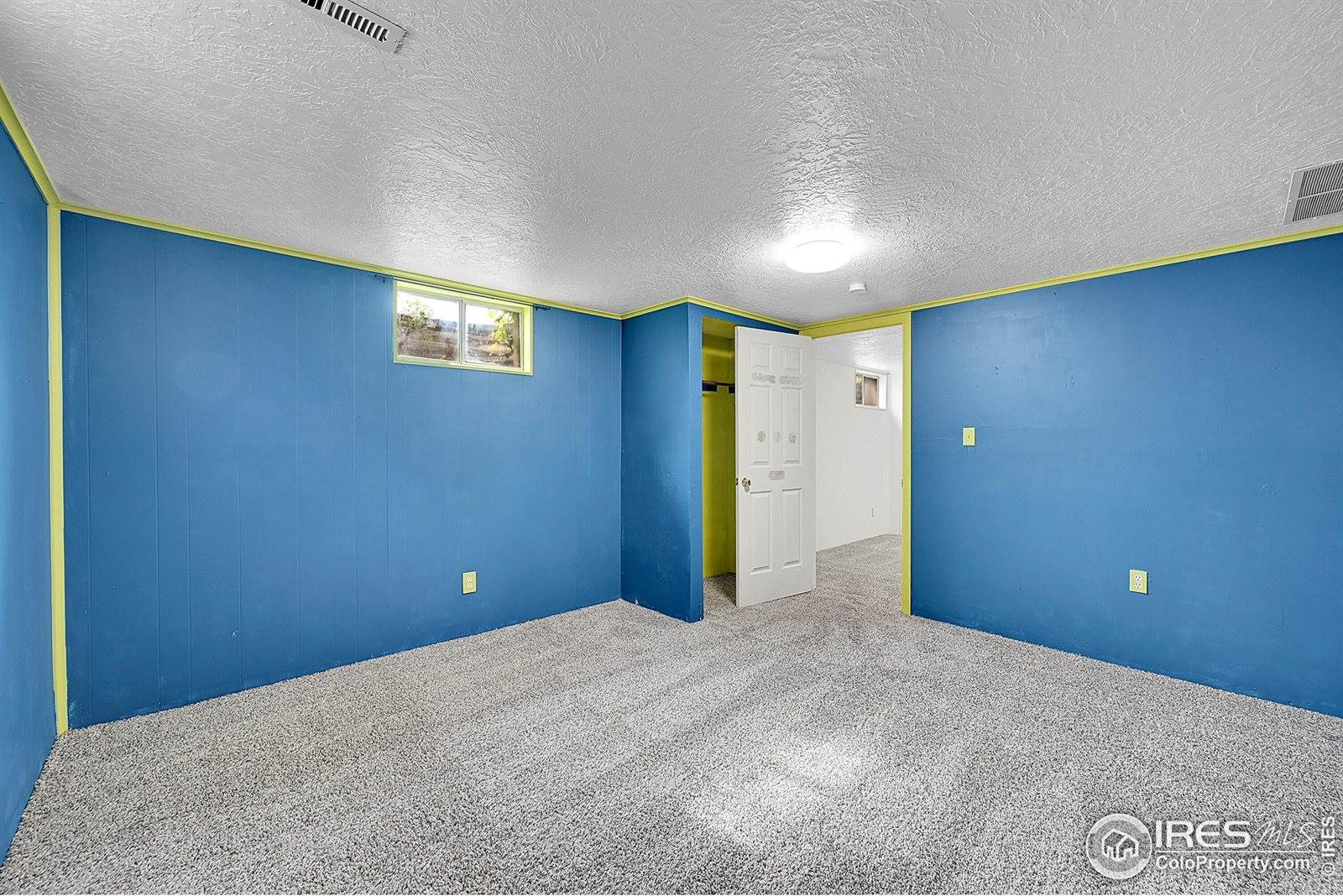 512 26th Ave Ct, Greeley, CO 80634