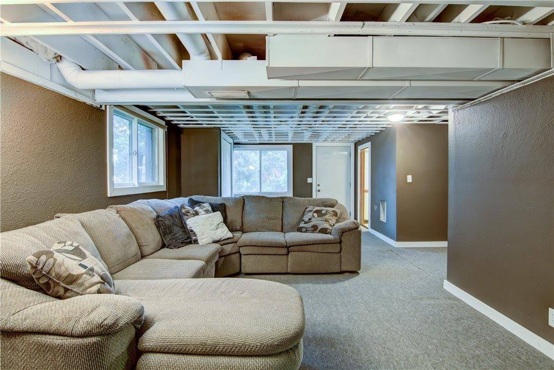 1637 Skeels Avenue, Eau Claire, WI 54701