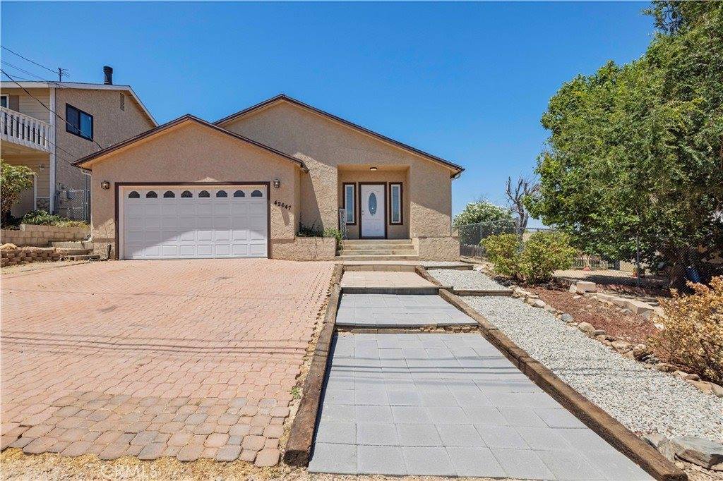 42647 Pinecliff Street, Lake Hughes, CA 93532