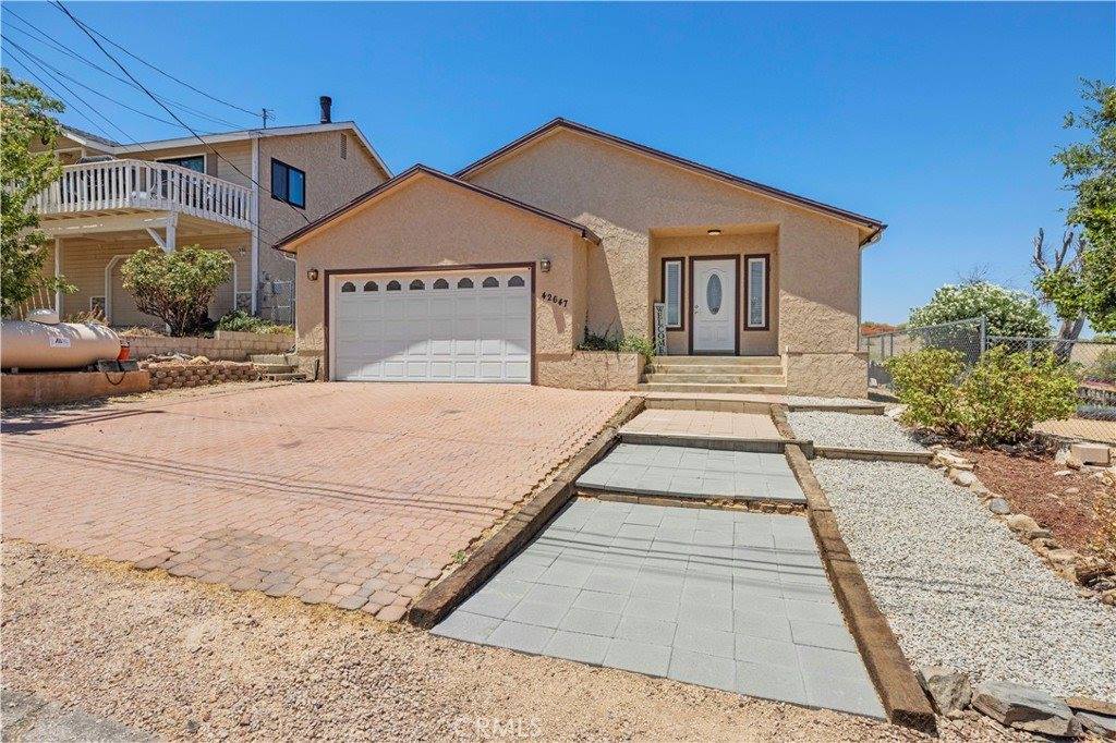42647 Pinecliff Street, Lake Hughes, CA 93532