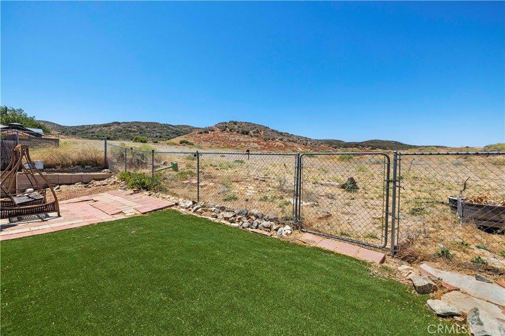 42647 Pinecliff Street, Lake Hughes, CA 93532