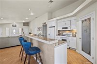 42647 Pinecliff Street, Lake Hughes, CA 93532