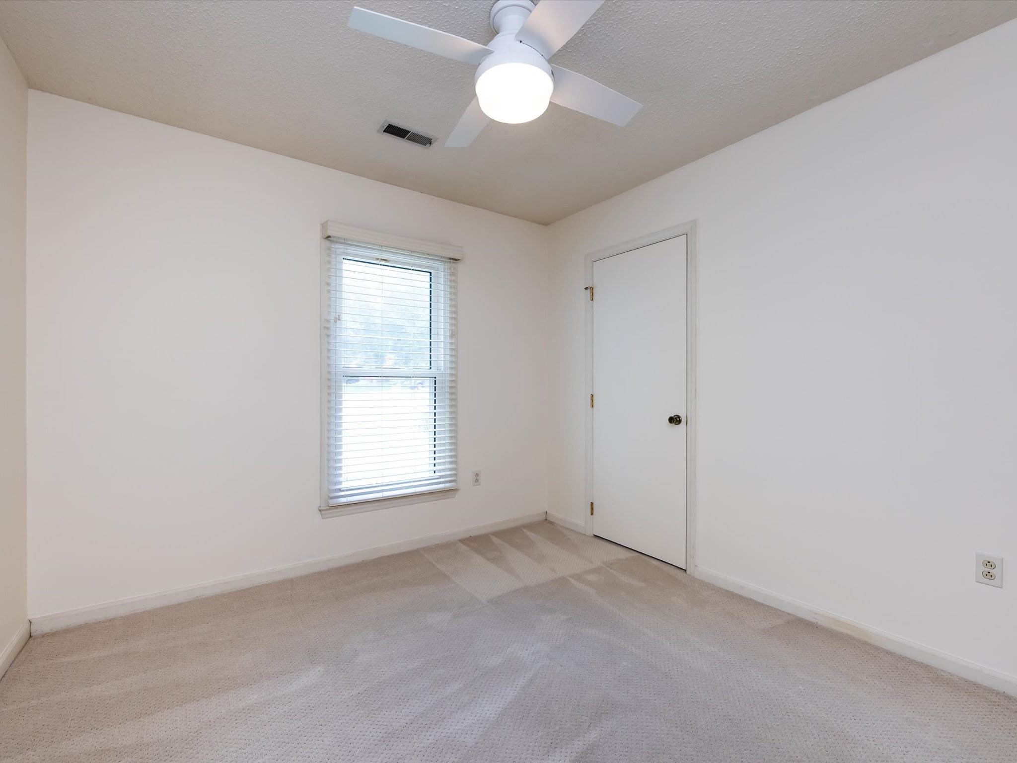 7100 Lea Wood Lane, Charlotte, NC 28227