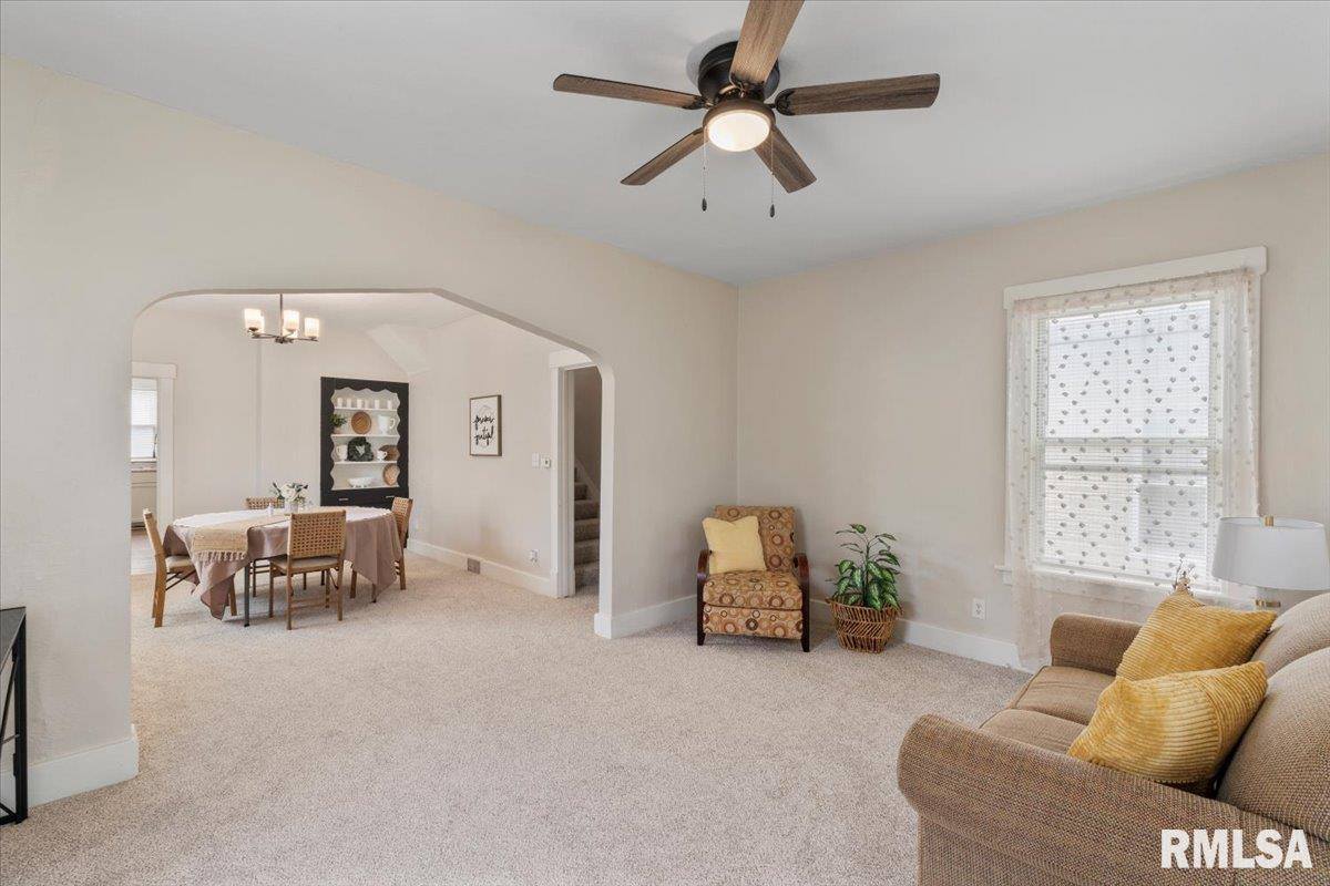 147 North Thornwood Avenue, Davenport, IA 52802