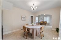 147 North Thornwood Avenue, Davenport, IA 52802