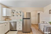 147 North Thornwood Avenue, Davenport, IA 52802