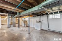 147 North Thornwood Avenue, Davenport, IA 52802