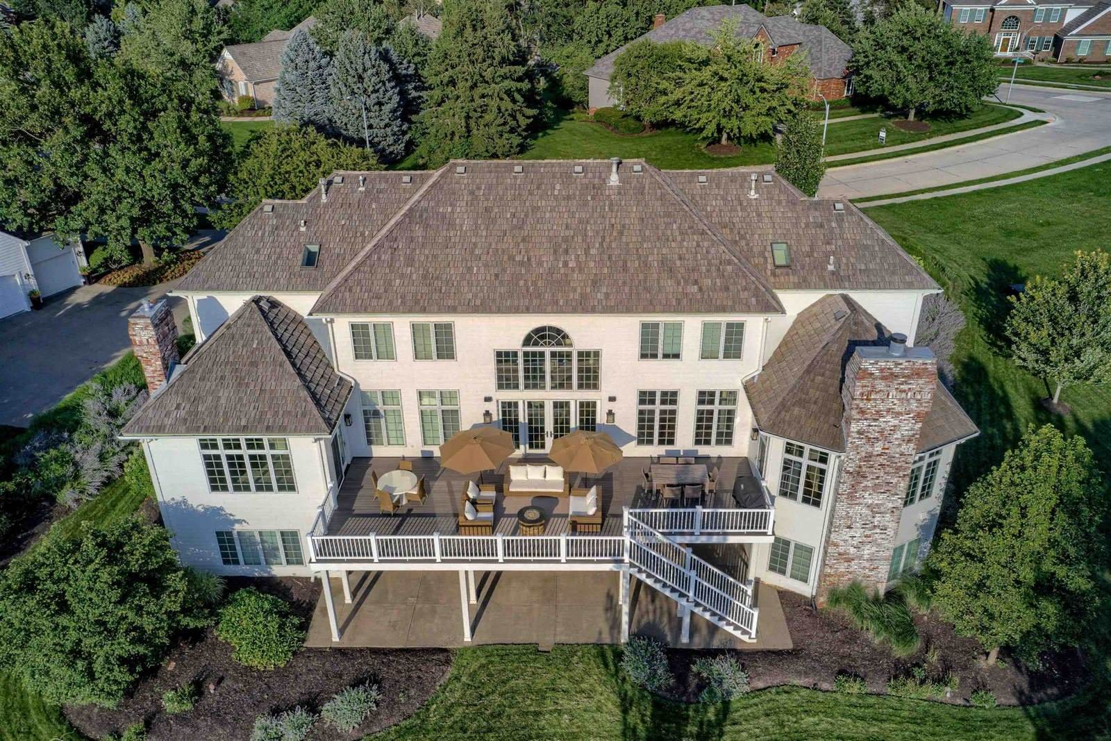 13424 Bedford Avenue, Omaha, NE 68164