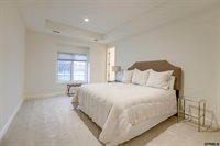 13424 Bedford Avenue, Omaha, NE 68164