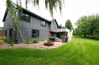 1190 South Willow Circle, West Des Moines, IA 50266