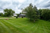 1190 South Willow Circle, West Des Moines, IA 50266