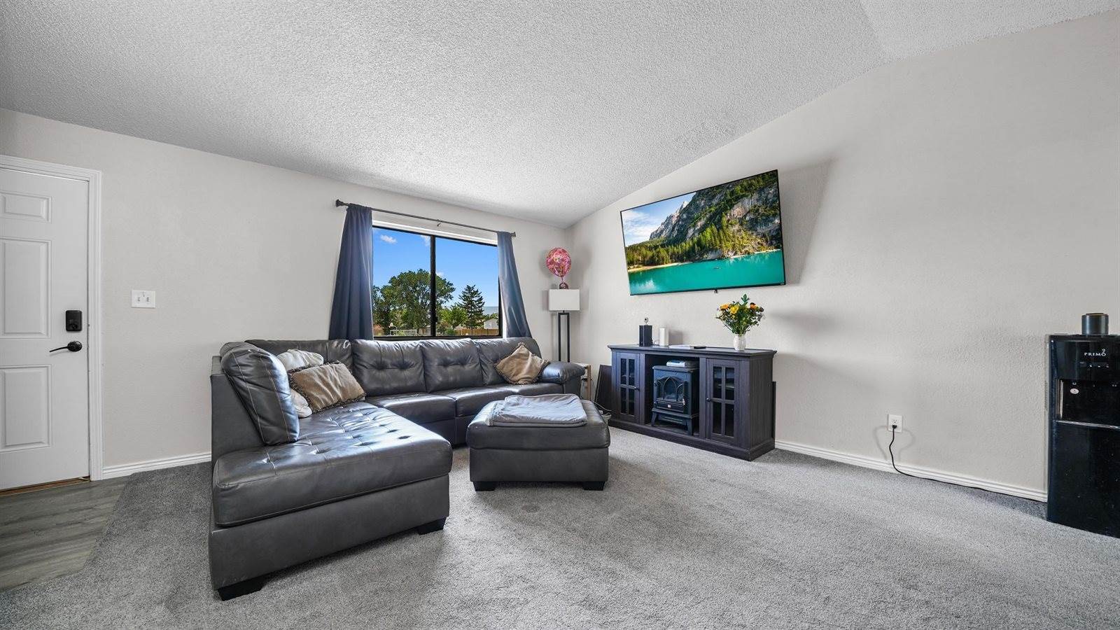 535 Gardner Way, Clifton, CO 81520