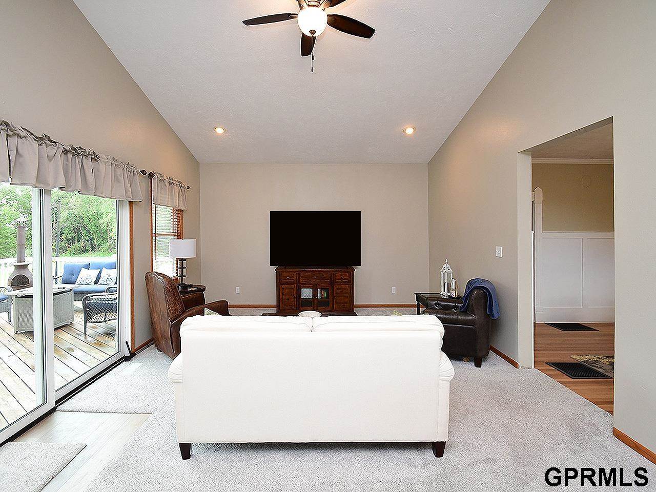 5025 F Road, Dunbar, NE 68346