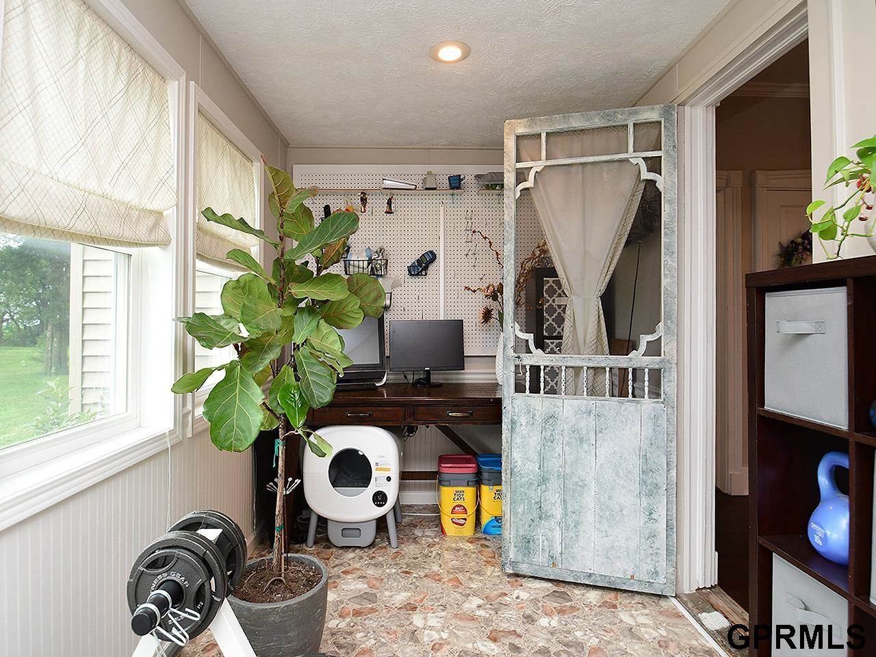 5025 F Road, Dunbar, NE 68346