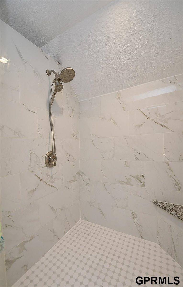 5025 F Road, Dunbar, NE 68346