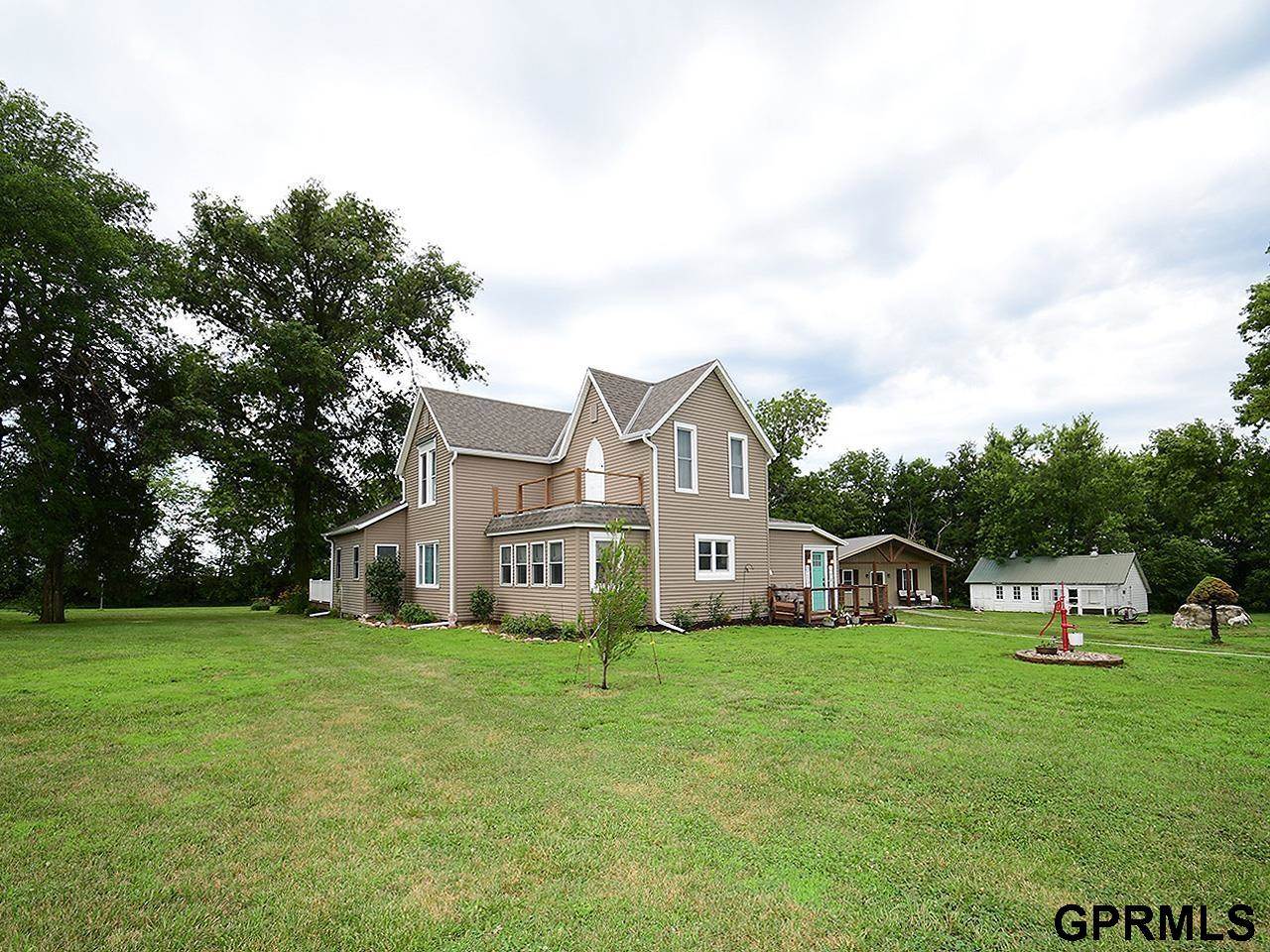 5025 F Road, Dunbar, NE 68346