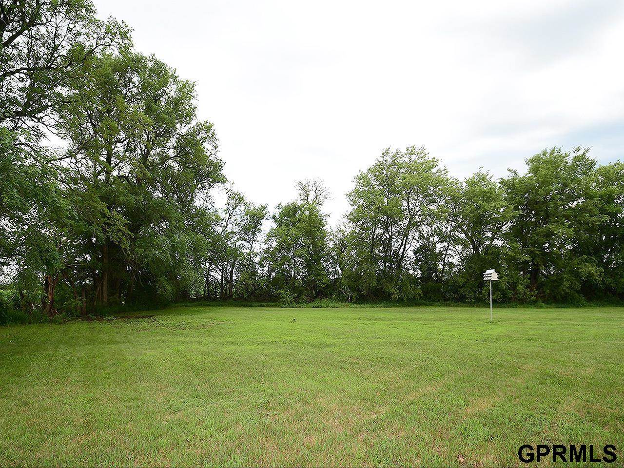 5025 F Road, Dunbar, NE 68346