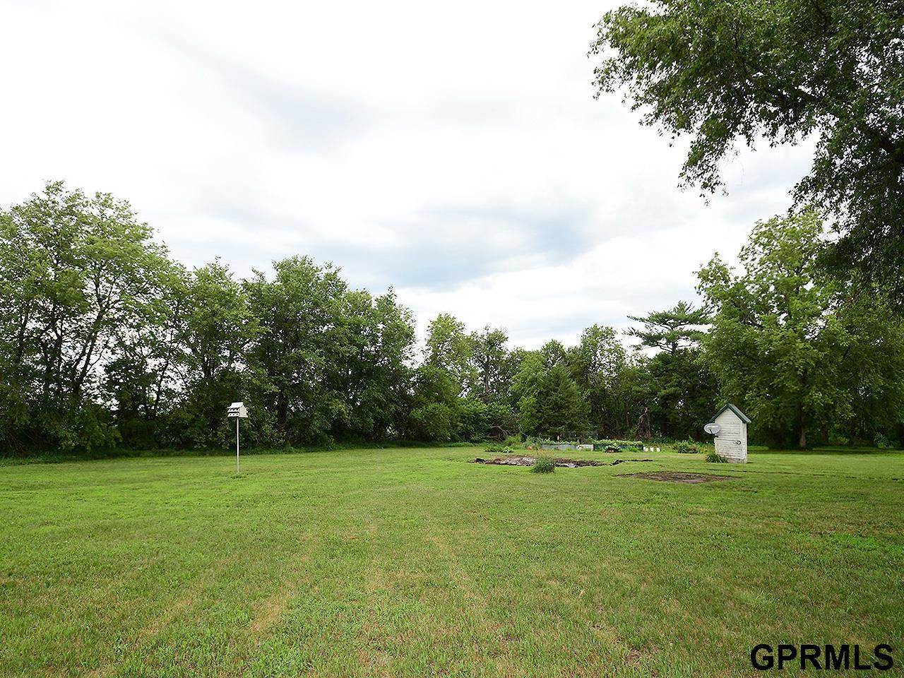 5025 F Road, Dunbar, NE 68346