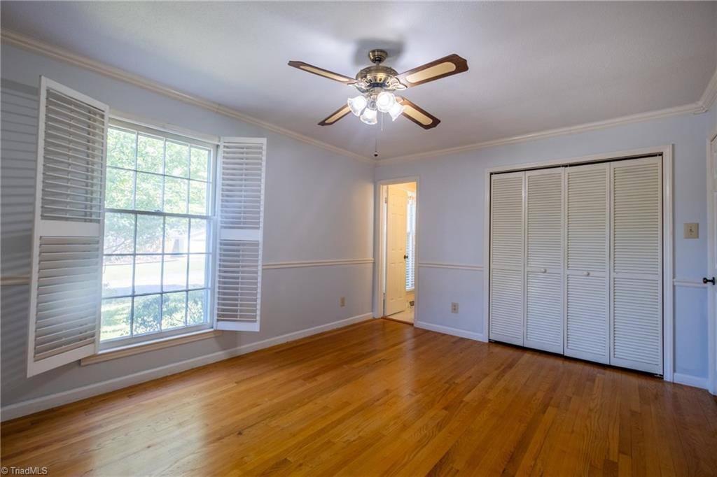 2702 Dumfries Road, Greensboro, NC 27407