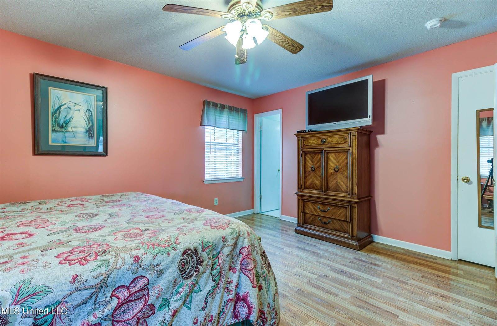 1301 Cornwall Drive, Ocean Springs, MS 39564