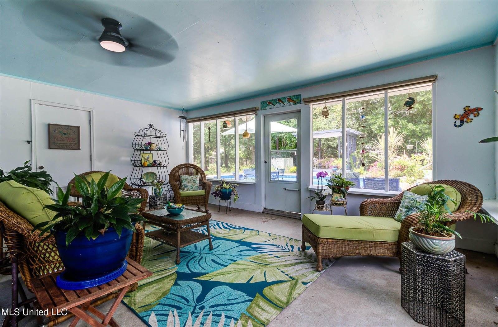 1301 Cornwall Drive, Ocean Springs, MS 39564