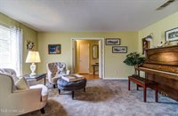 1301 Cornwall Drive, Ocean Springs, MS 39564