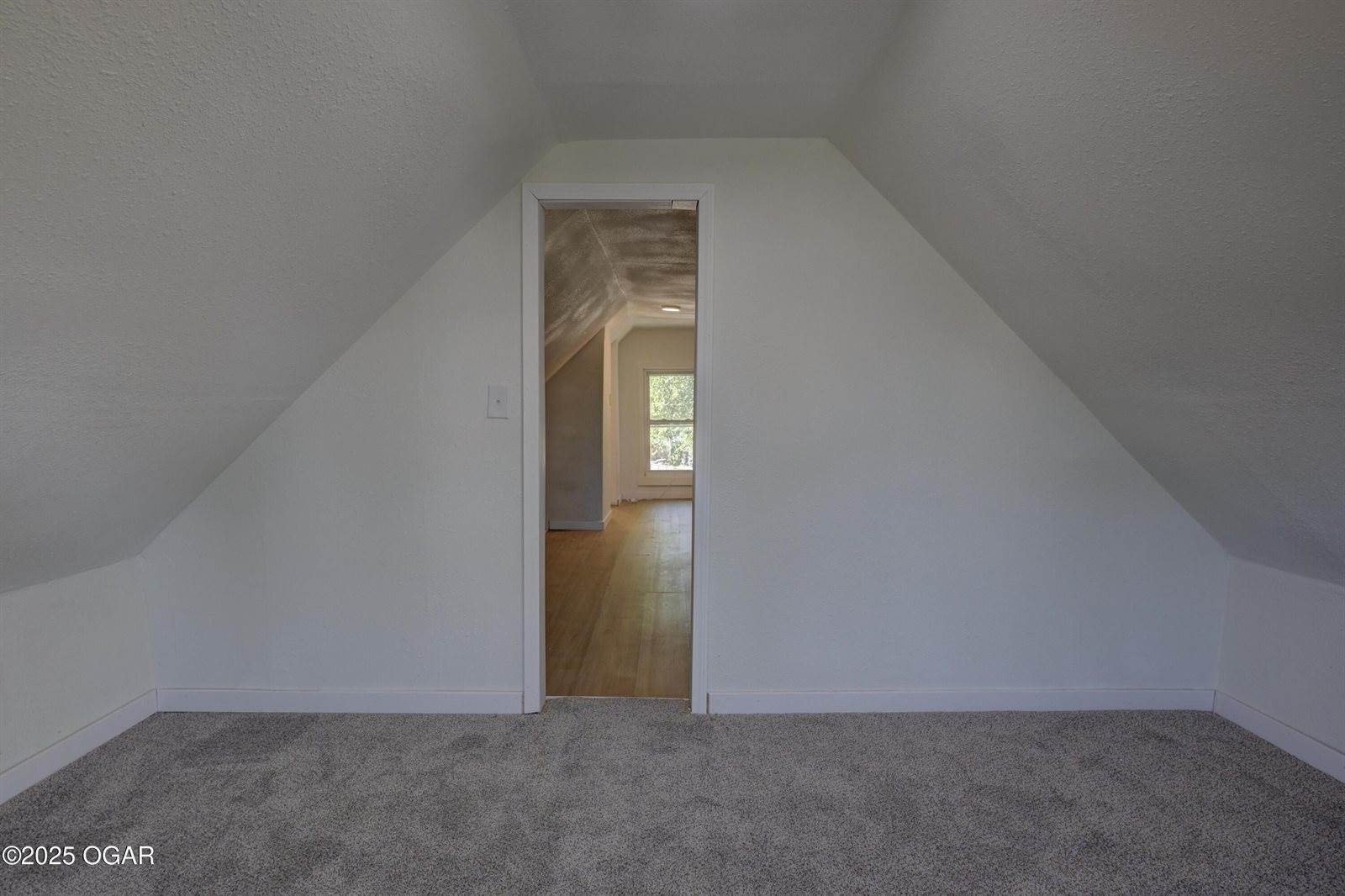 912 Olive Street, Carthage, MO 64836