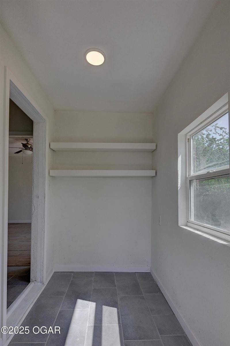 912 Olive Street, Carthage, MO 64836