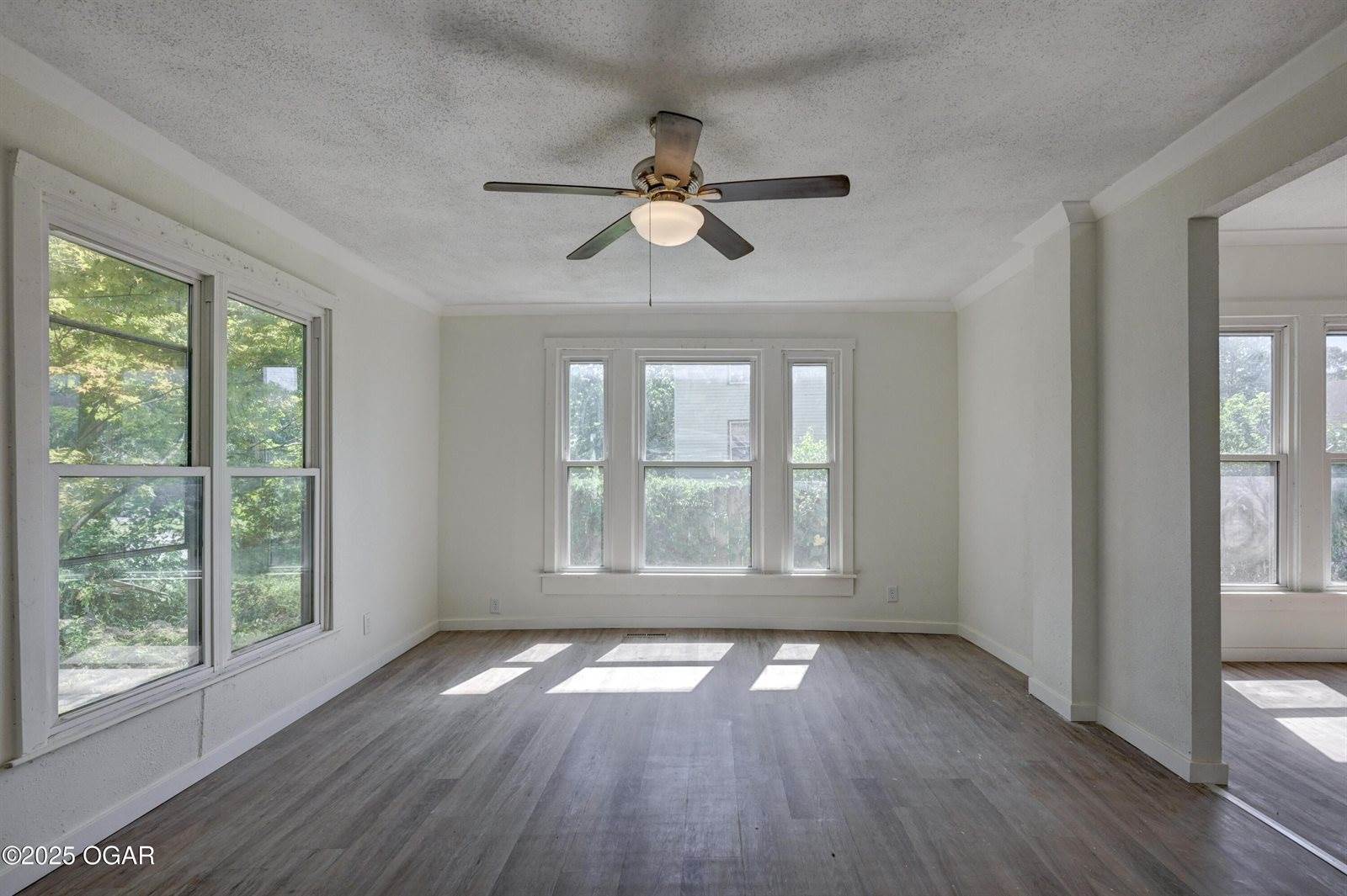 912 Olive Street, Carthage, MO 64836