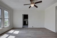 912 Olive Street, Carthage, MO 64836