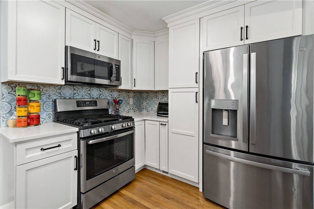 1514 Worcester Dr, Mt Lebanon, PA 15243